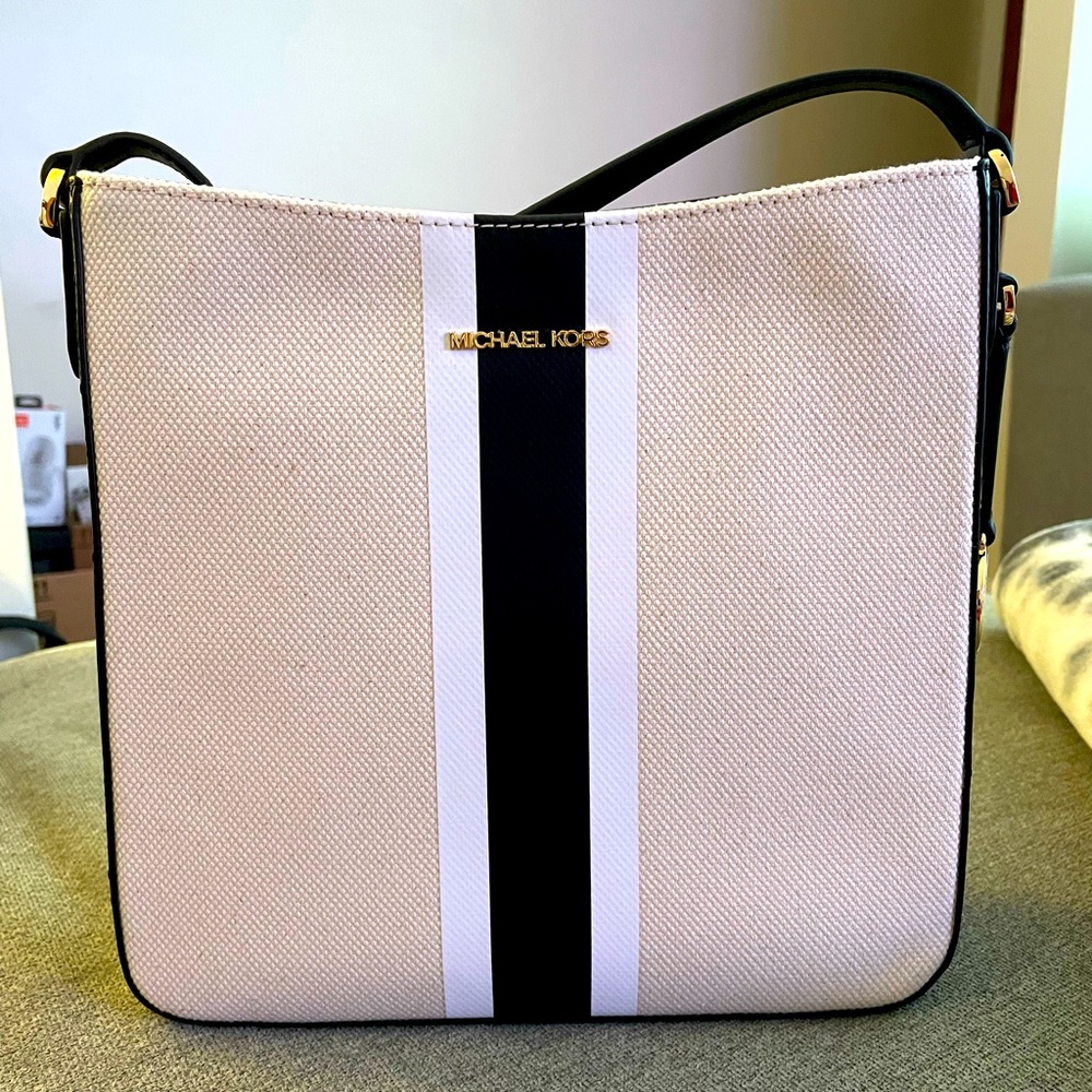 Women’s Crossbody Bag